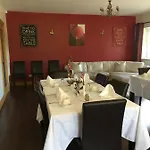 Bed & Breakfast Red Gate House 4*