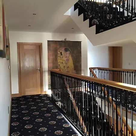 Bed & Breakfast Red Gate House 4*